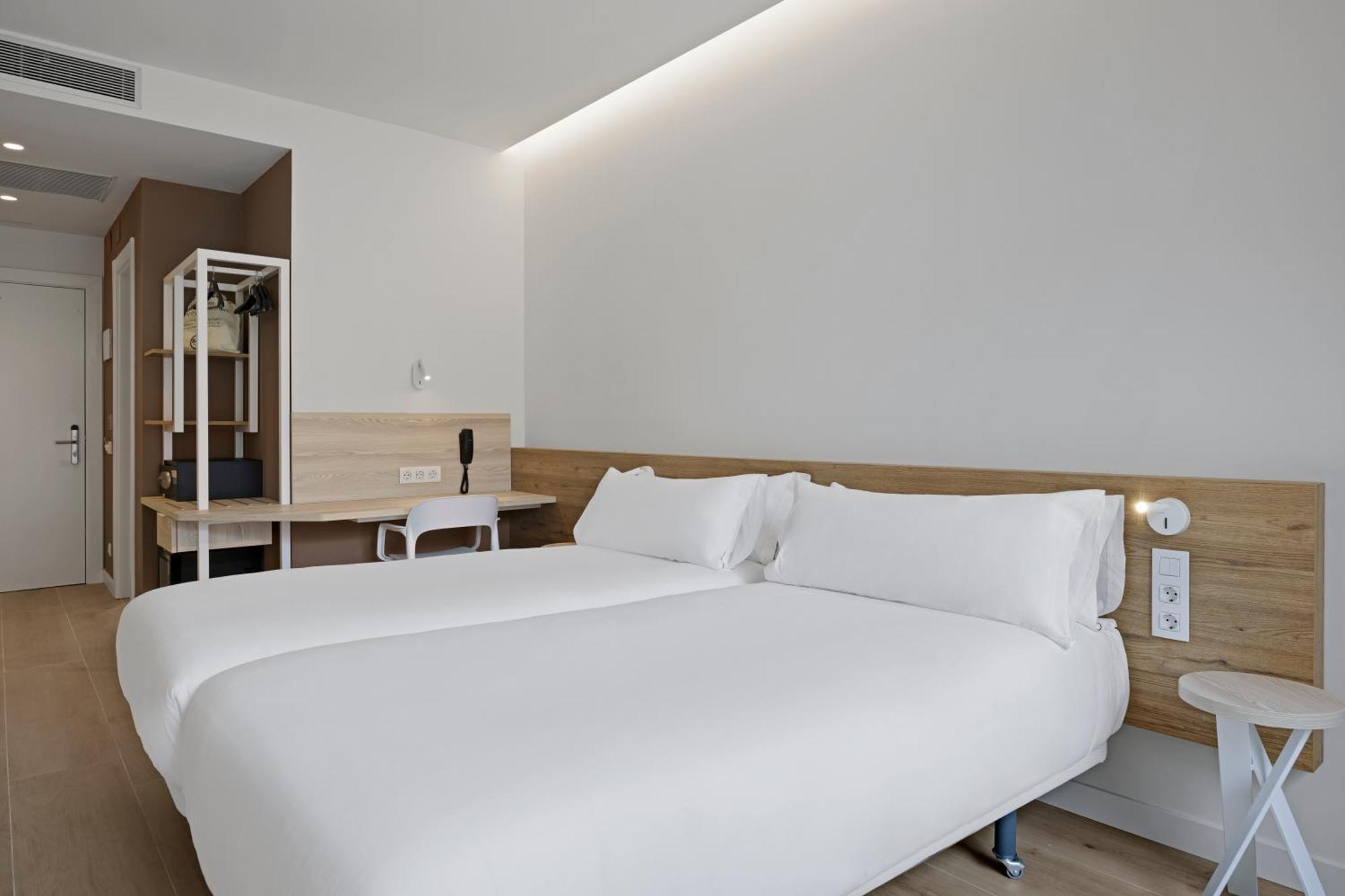 B&B Hotel Castro Urdiales Bagian luar foto