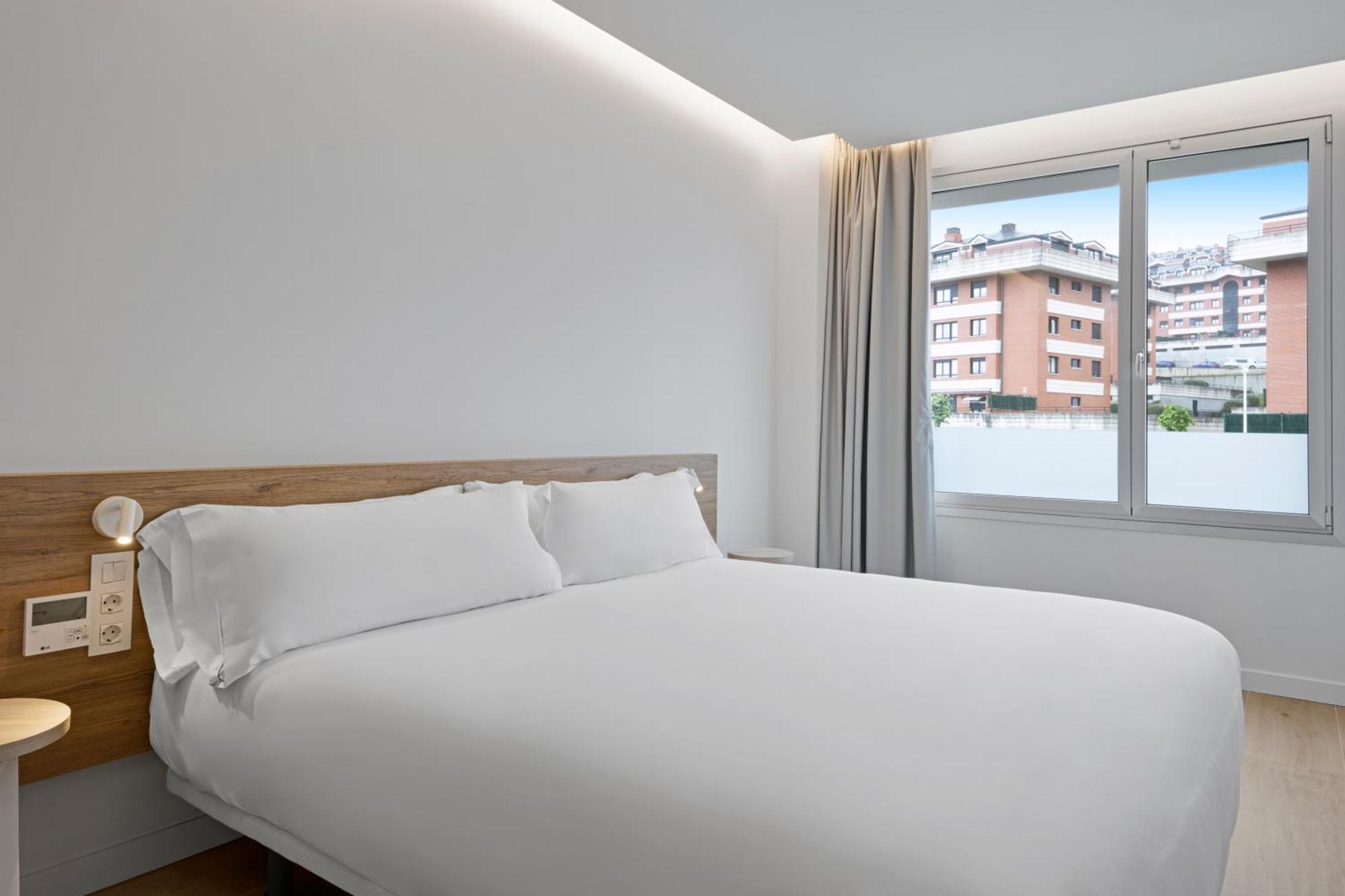 B&B Hotel Castro Urdiales Bagian luar foto