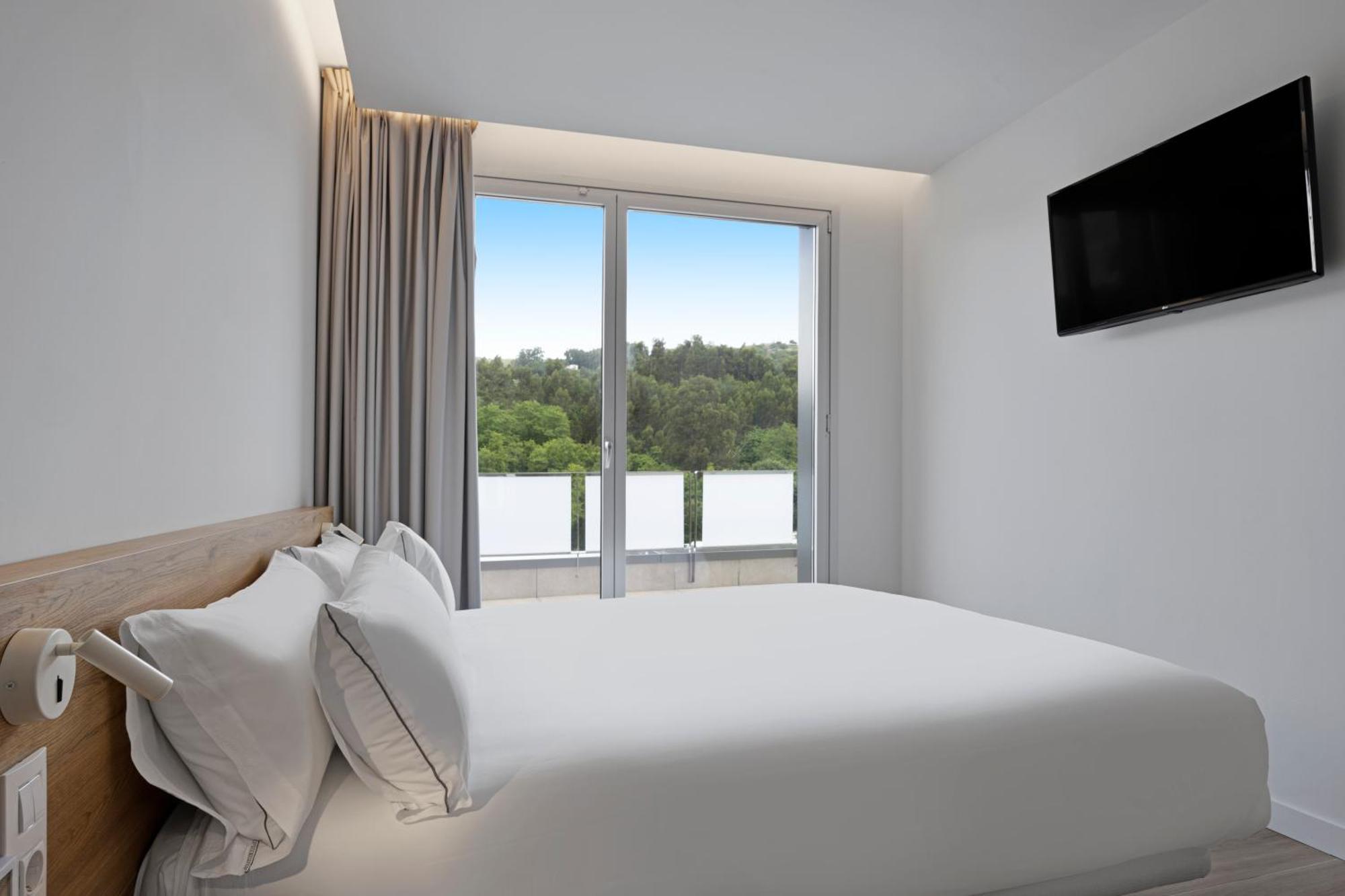B&B Hotel Castro Urdiales Bagian luar foto